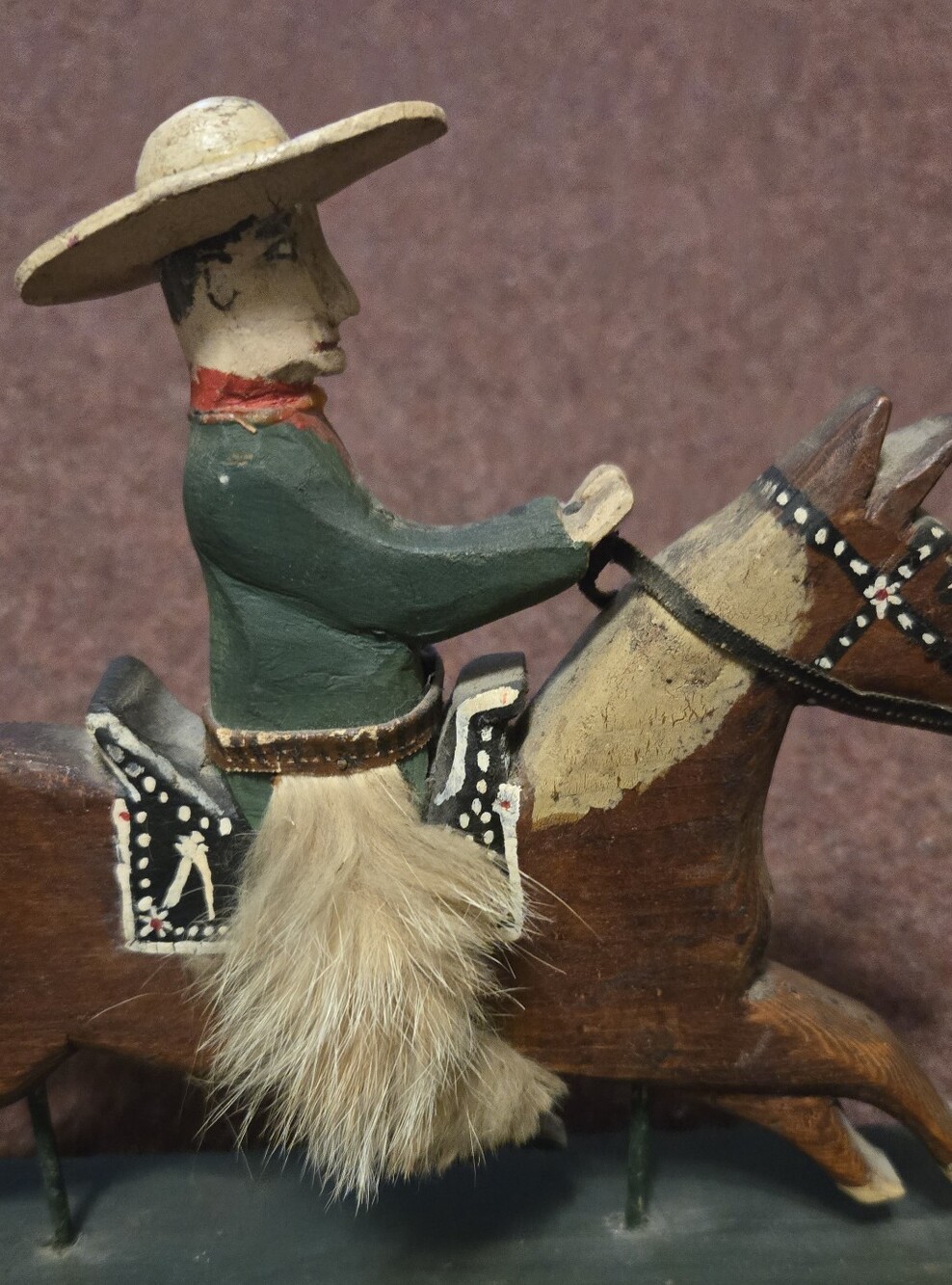 Vintage Folk Art Handpainted Cowboy On Horse With Fur Chaps Hat Brim Not Glued - Picture 3 of 11